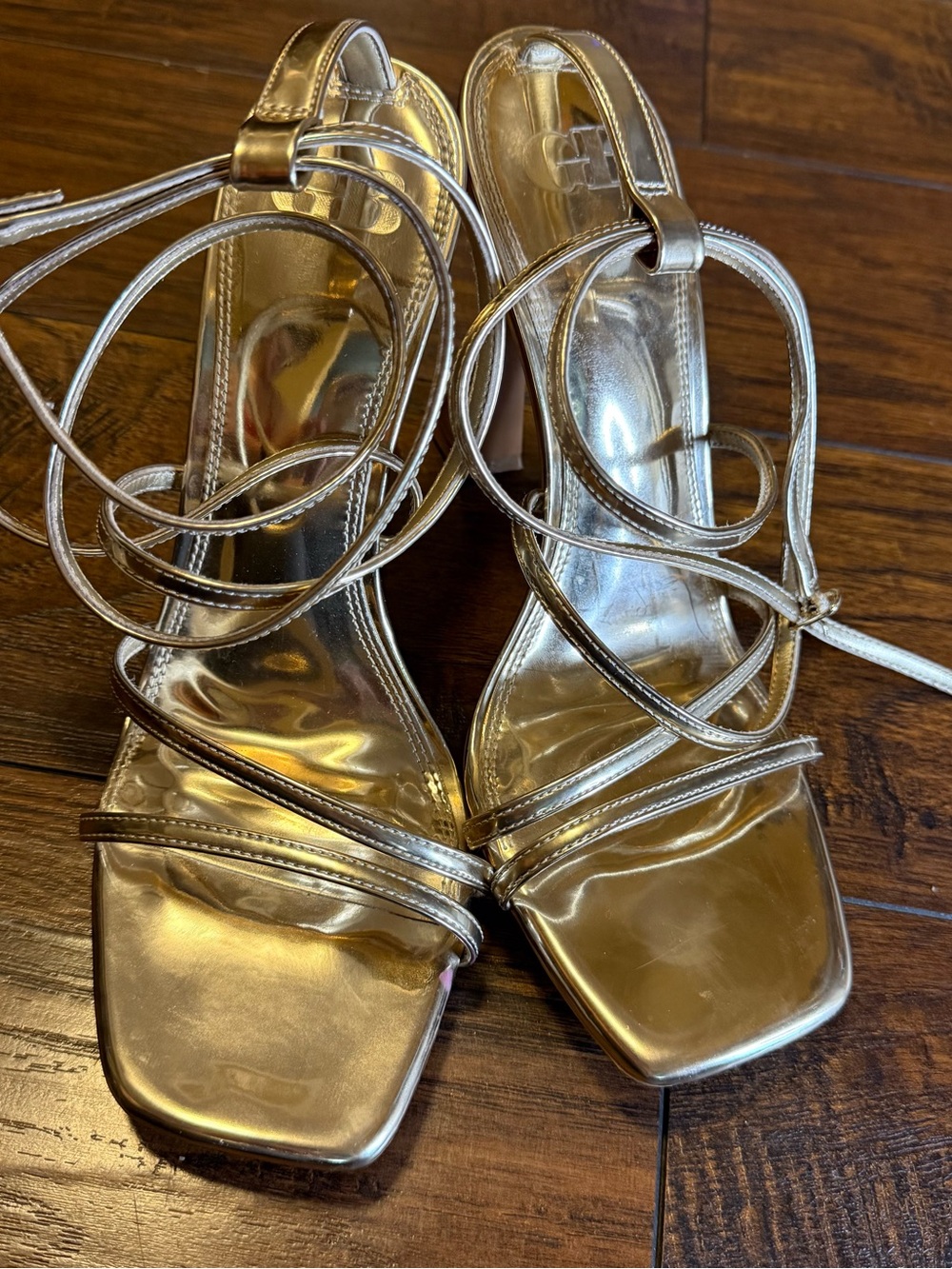 Gianni Bini Metallic Gold Block Heel Lace-Up Strappy Heels Size 10